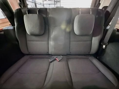 2020 Jeep JL Wrangler - Image 11 of 18