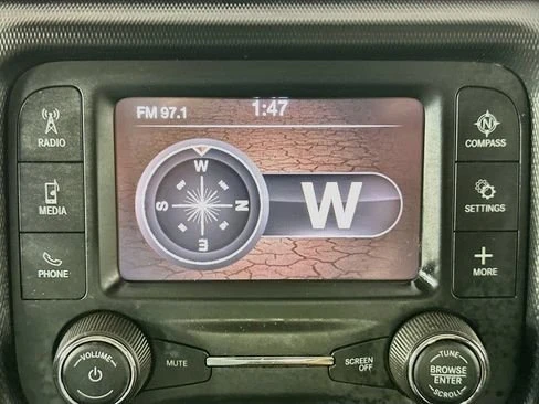2020 Jeep JL Wrangler - Image 17 of 18