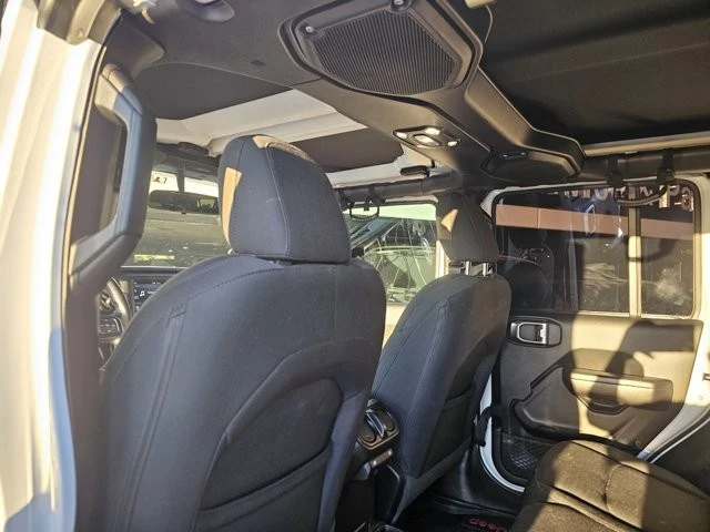 2020 Jeep JL Wrangler - Image 7 of 12