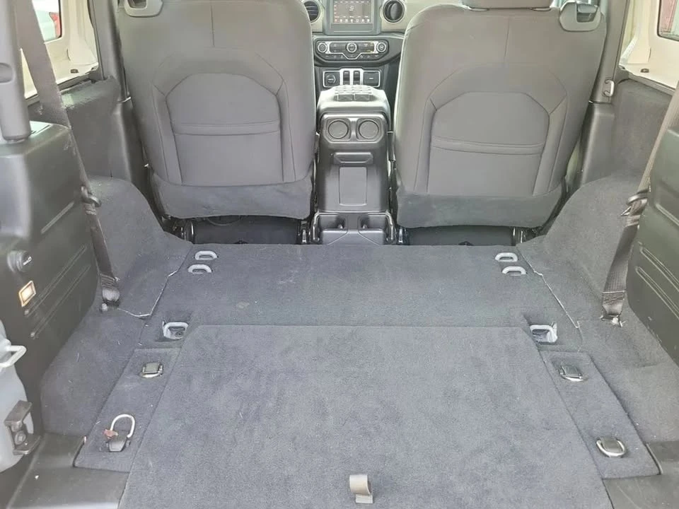 2020 Jeep JL Wrangler - Image 11 of 20