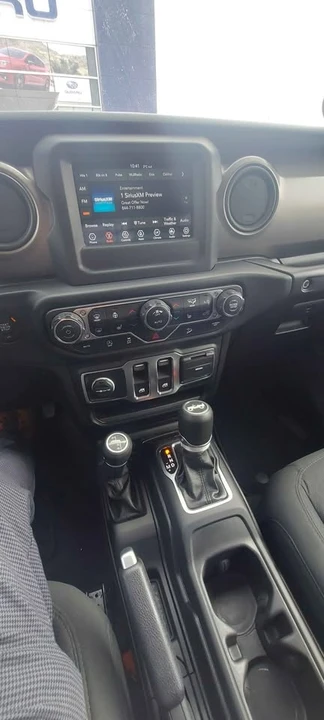 2020 Jeep JL Wrangler - Image 6 of 6