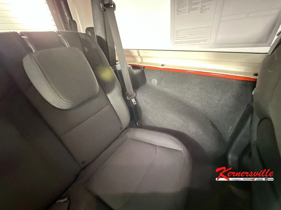 2020 Jeep JL Wrangler - Image 14 of 24