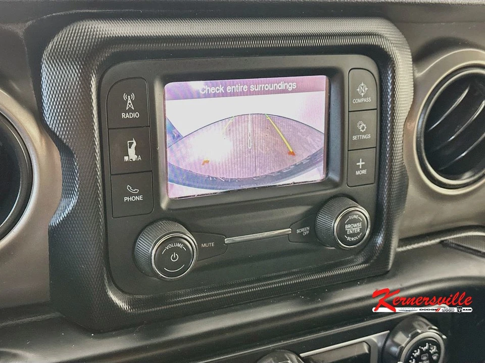 2020 Jeep JL Wrangler - Image 19 of 24
