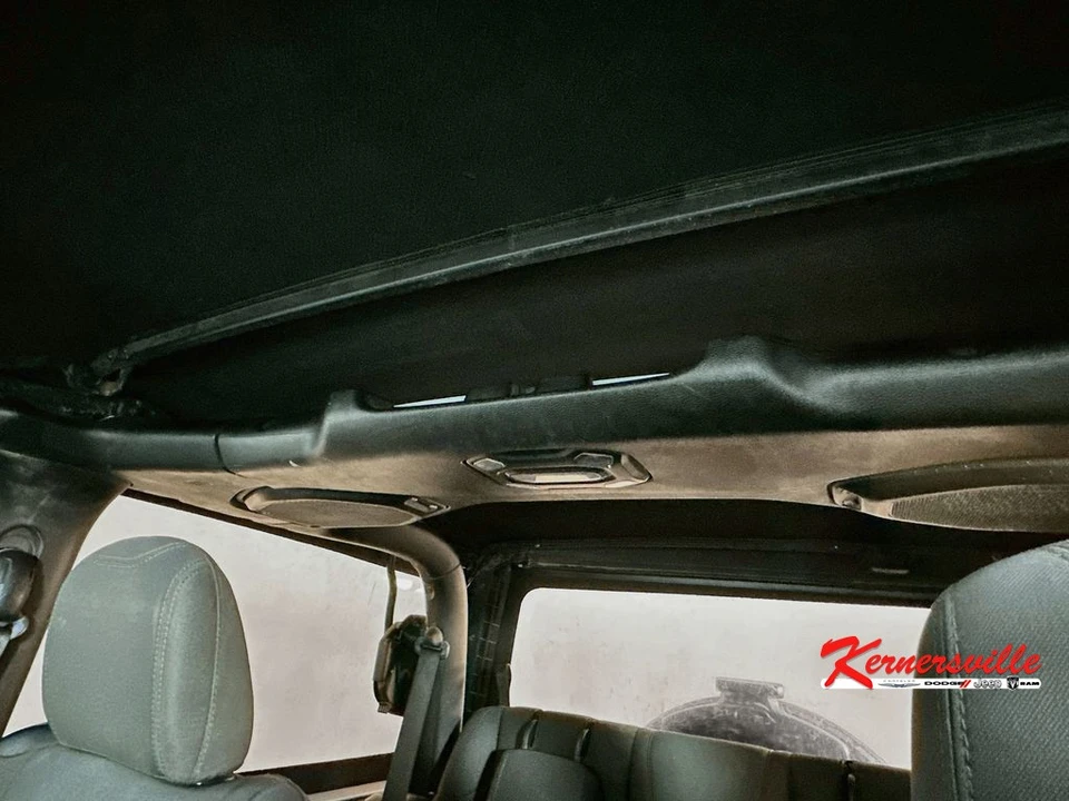 2020 Jeep JL Wrangler - Image 20 of 24