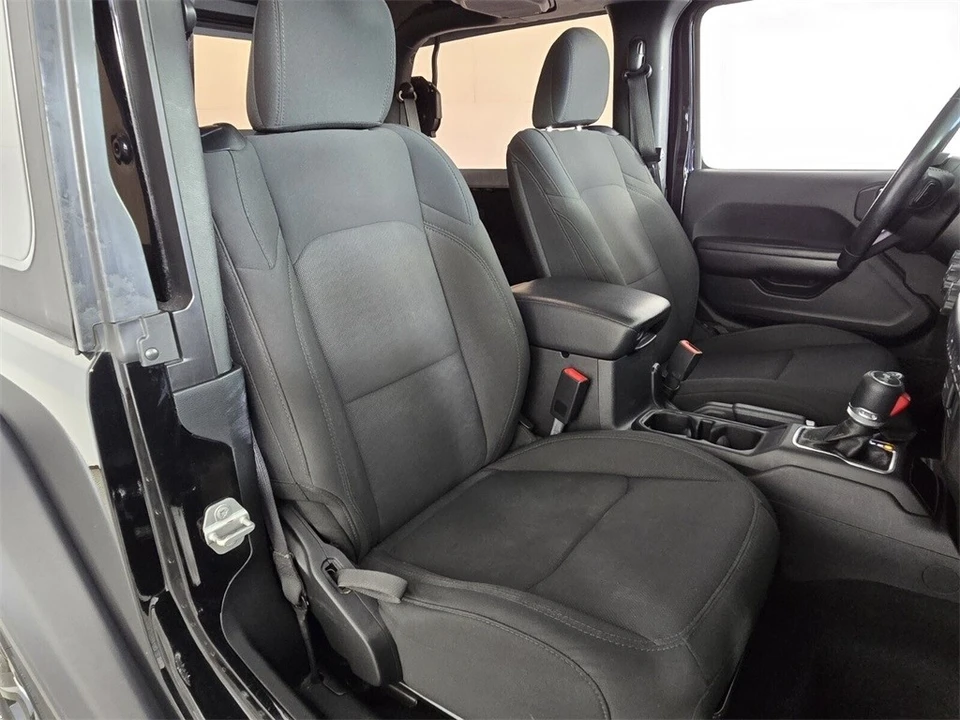 2020 Jeep JL Wrangler - Image 13 of 21
