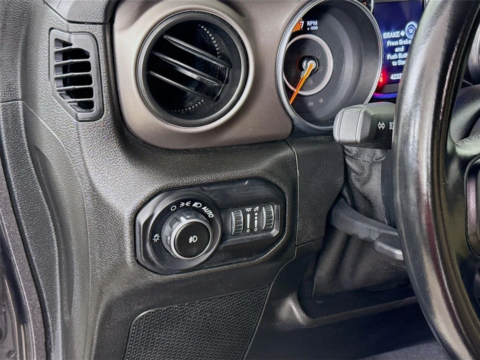 2020 Jeep JL Wrangler - Image 10 of 21