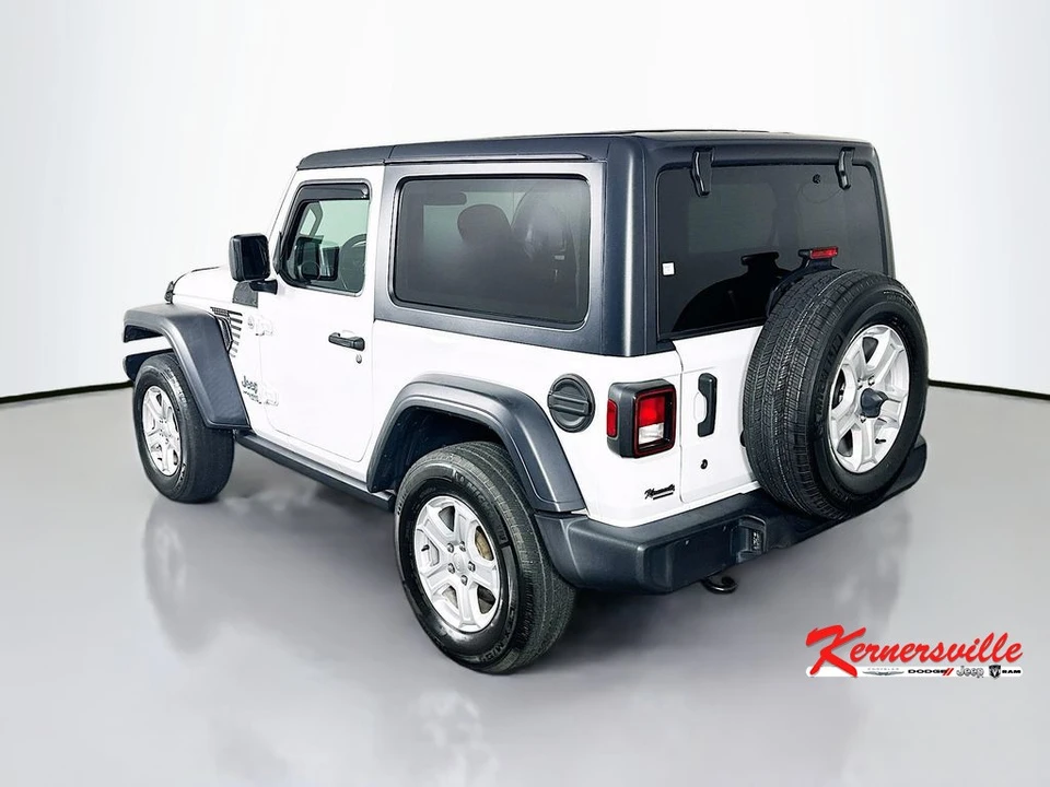 2020 Jeep JL Wrangler - Image 5 of 24