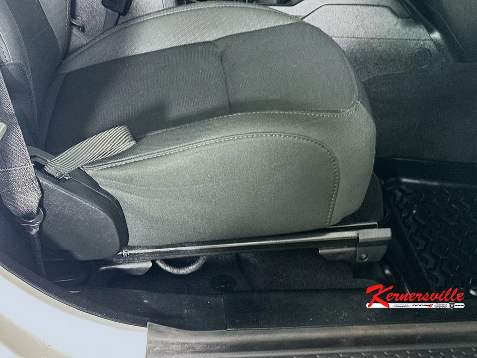2020 Jeep JL Wrangler - Image 22 of 24