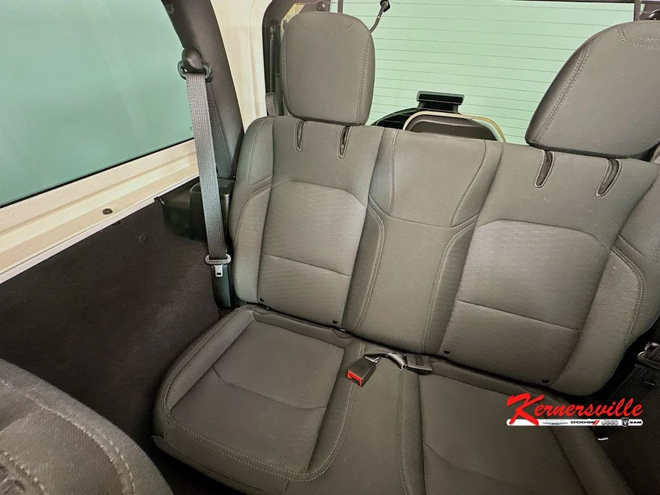2020 Jeep JL Wrangler - Image 12 of 24