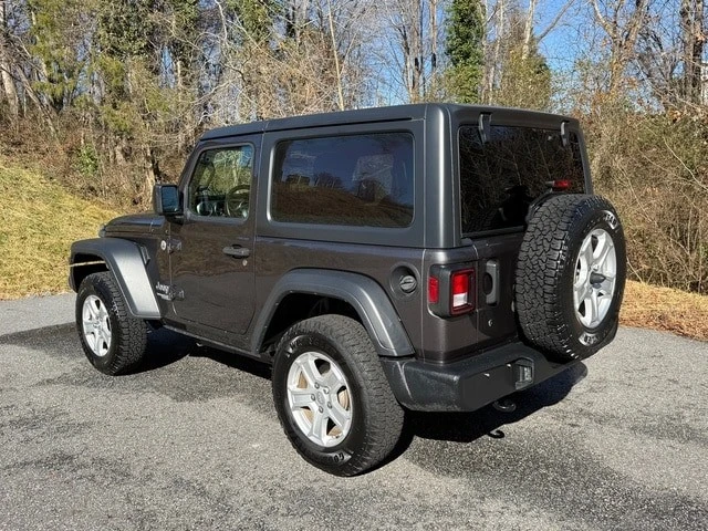 2020 Jeep JL Wrangler - Image 8 of 12