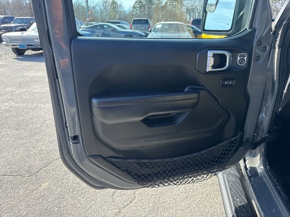 2020 Jeep JL Wrangler - Image 21 of 21