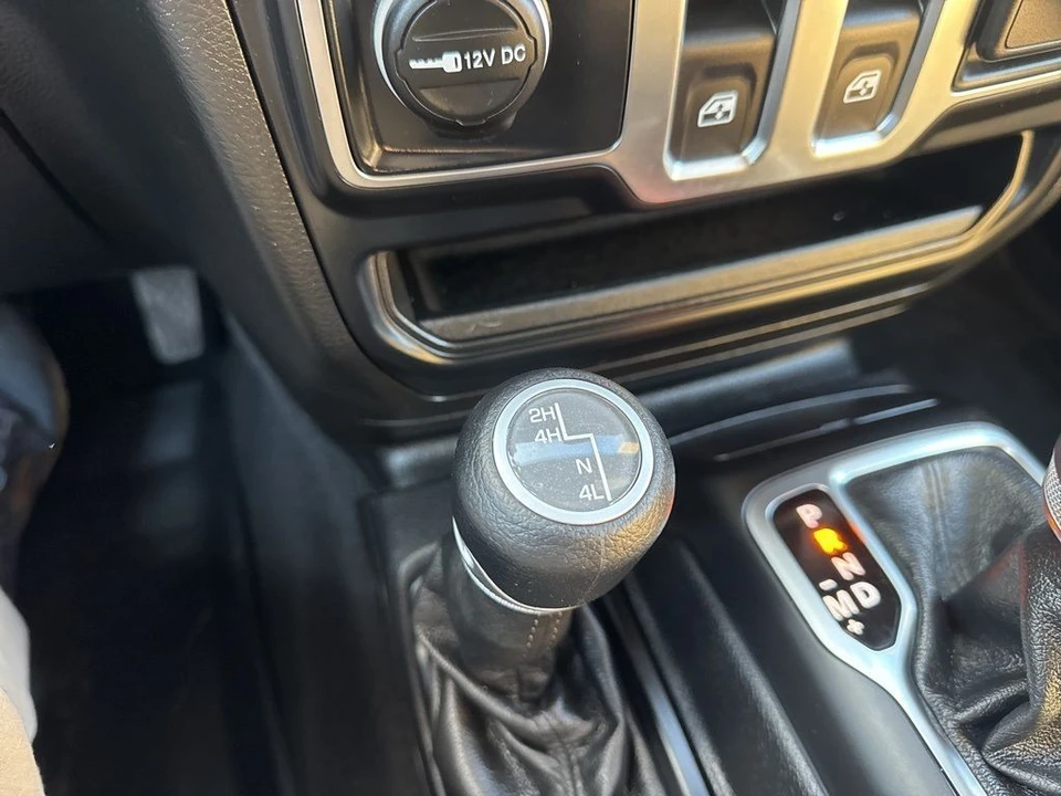 2020 Jeep JL Wrangler - Image 18 of 21