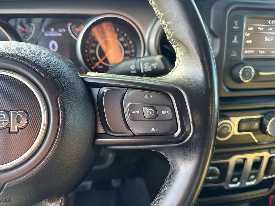 2020 Jeep JL Wrangler - Image 12 of 21