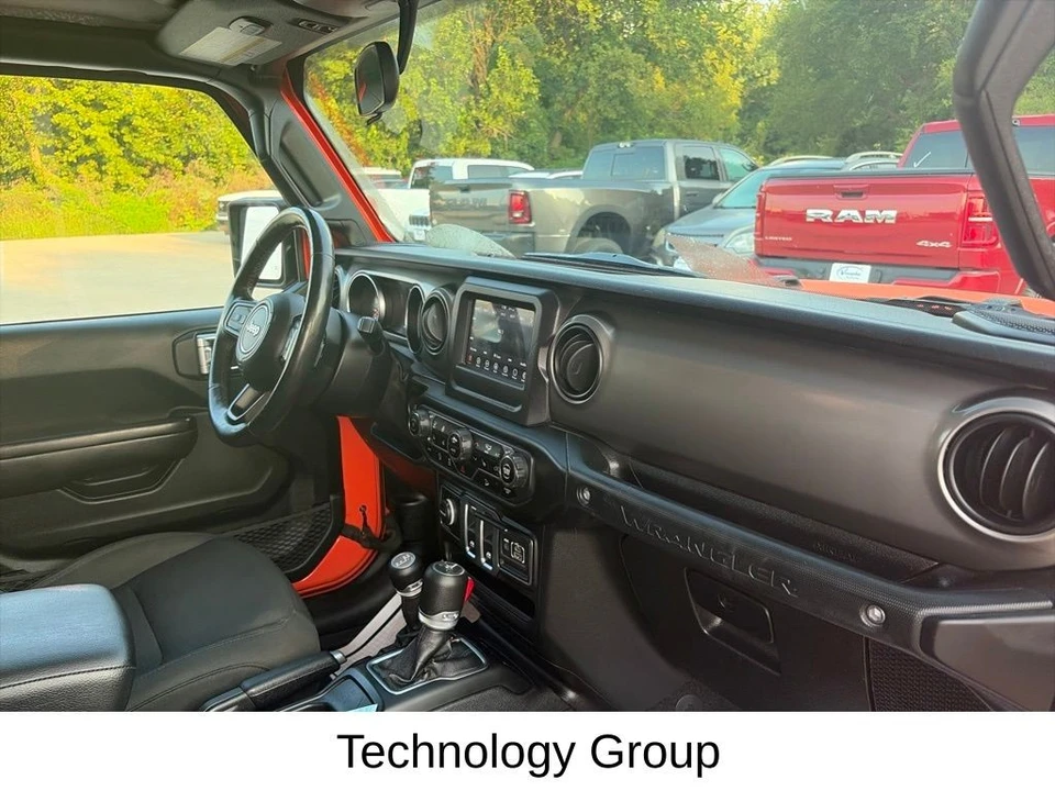 2020 Jeep JL Wrangler - Image 12 of 23