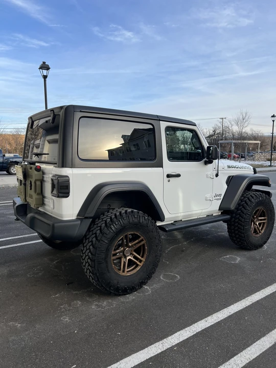 2020 Jeep JL Wrangler - Image 8 of 31