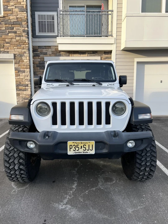 2020 Jeep JL Wrangler - Image 3 of 31