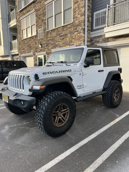 2020 Jeep JL Wrangler - Image 5 of 31