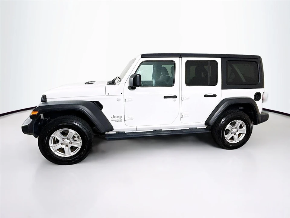 2020 Jeep JL Wrangler - Image 4 of 13