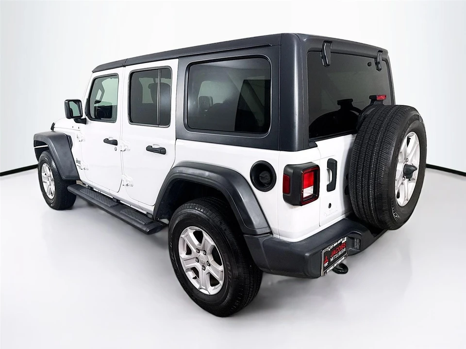 2020 Jeep JL Wrangler - Image 5 of 21
