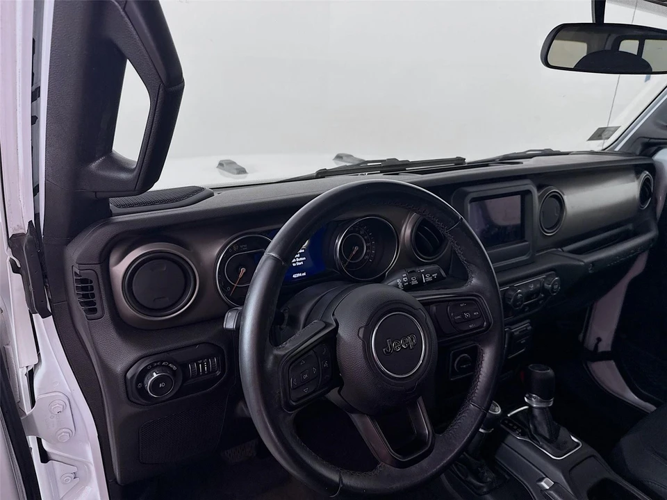 2020 Jeep JL Wrangler - Image 6 of 13