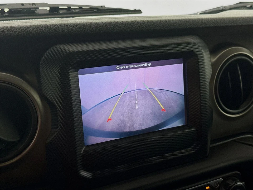 2020 Jeep JL Wrangler - Image 13 of 21