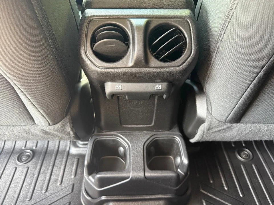 2020 Jeep JL Wrangler - Image 17 of 21