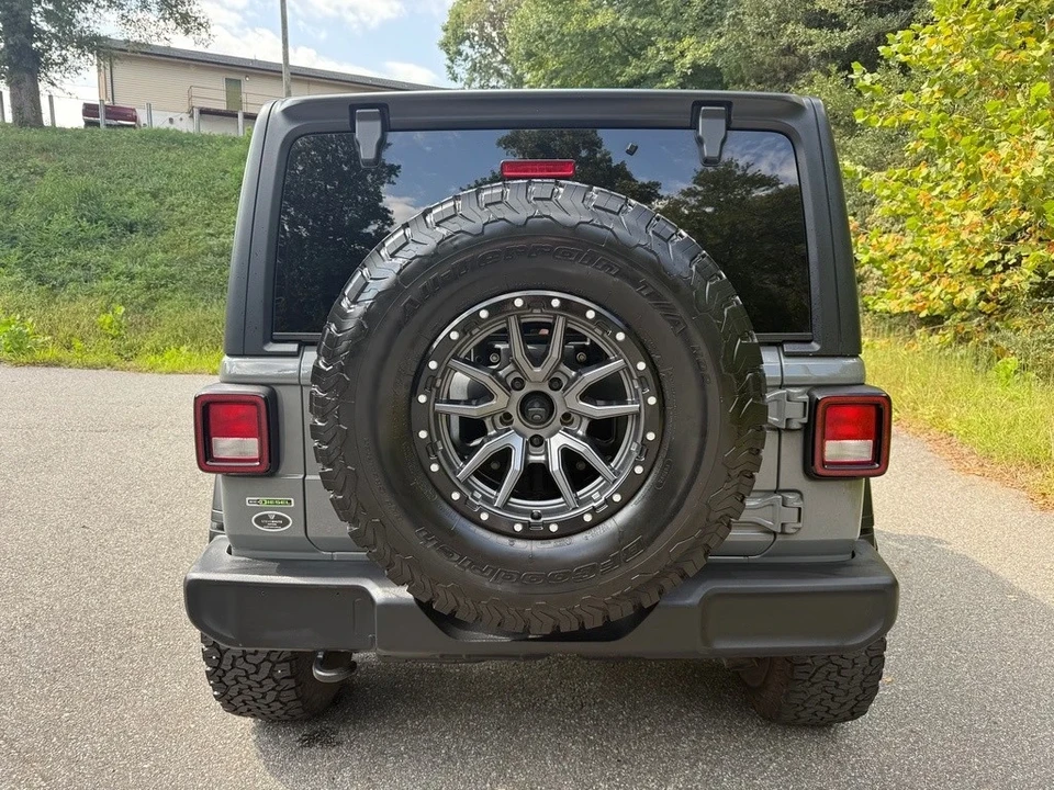 2020 Jeep JL Wrangler - Image 7 of 21
