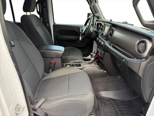 2020 Jeep JL Wrangler - Image 17 of 26