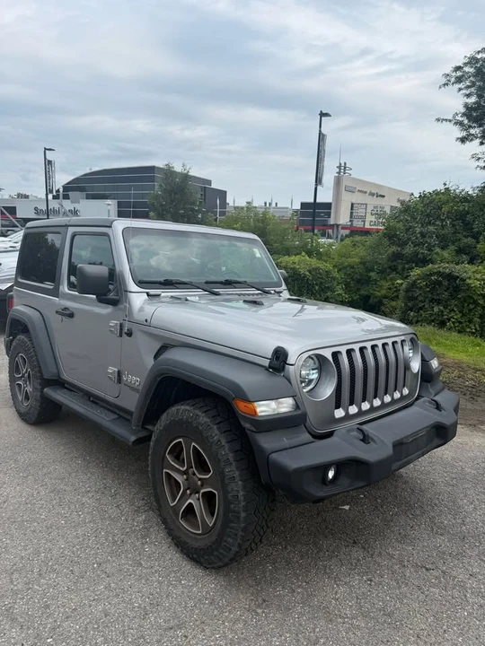 2020 Jeep JL Wrangler - Image 2 of 5
