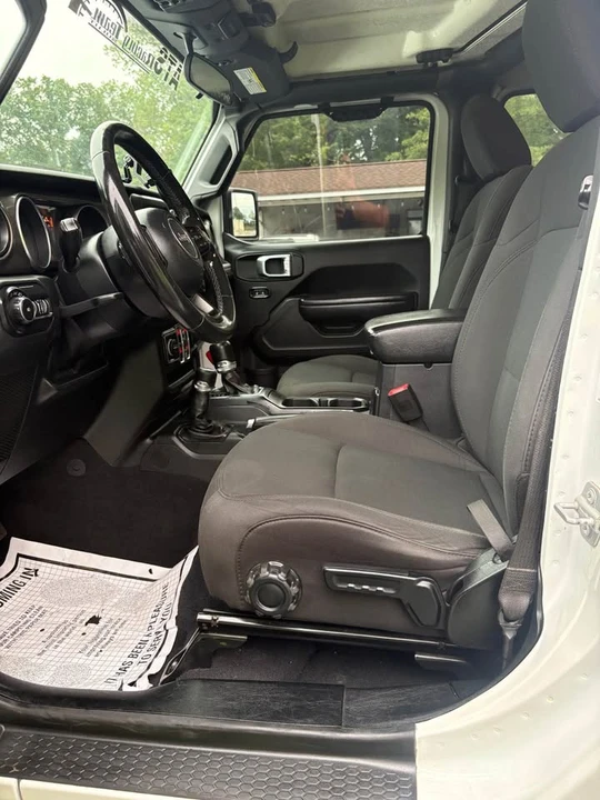 2020 Jeep JL Wrangler - Image 8 of 20