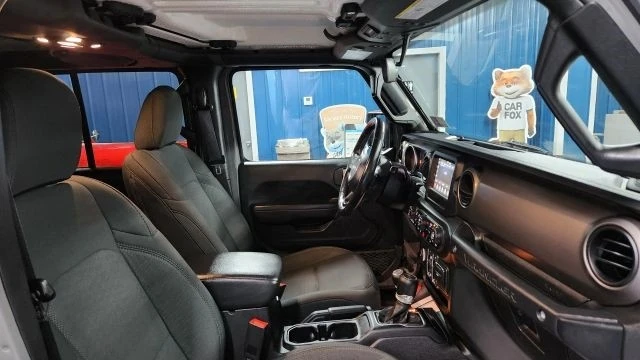 2020 Jeep JL Wrangler - Image 10 of 12
