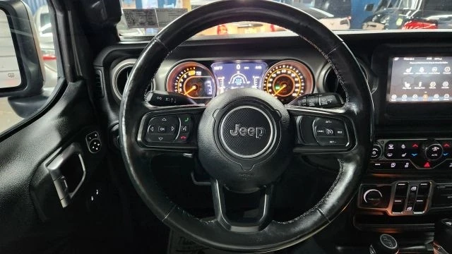 2020 Jeep JL Wrangler - Image 17 of 21