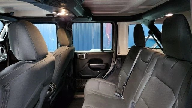 2020 Jeep JL Wrangler - Image 14 of 21
