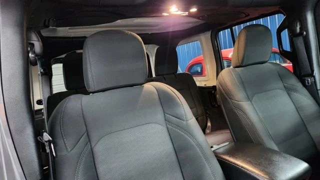 2020 Jeep JL Wrangler - Image 12 of 12