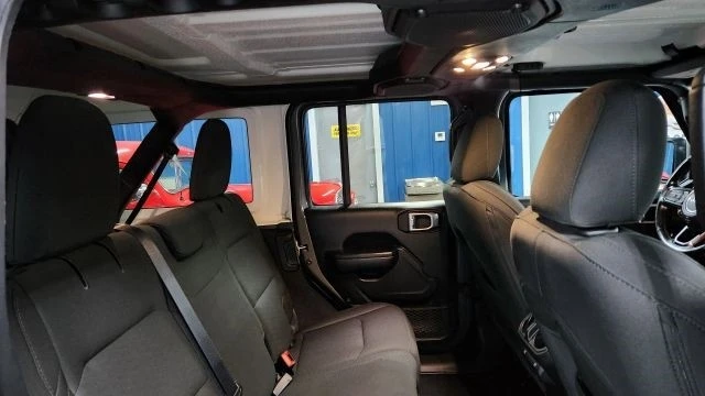 2020 Jeep JL Wrangler - Image 13 of 21