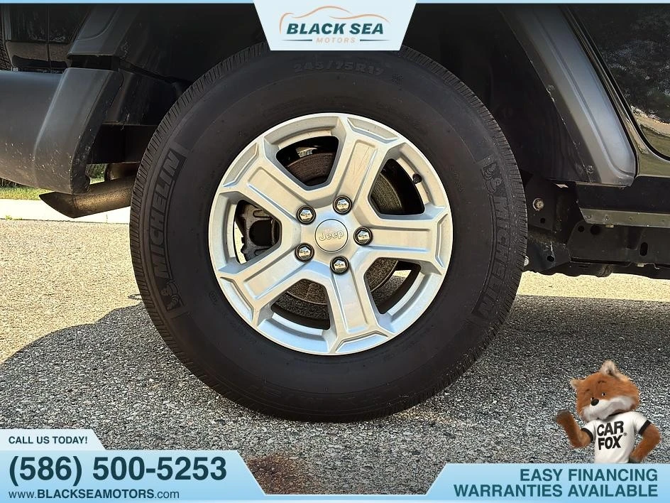 2020 Jeep JL Wrangler - Image 17 of 31