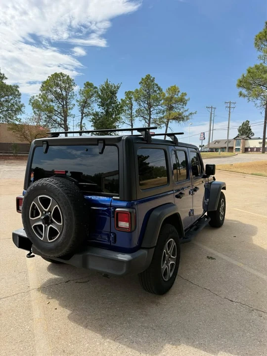 2020 Jeep JL Wrangler - Image 5 of 18