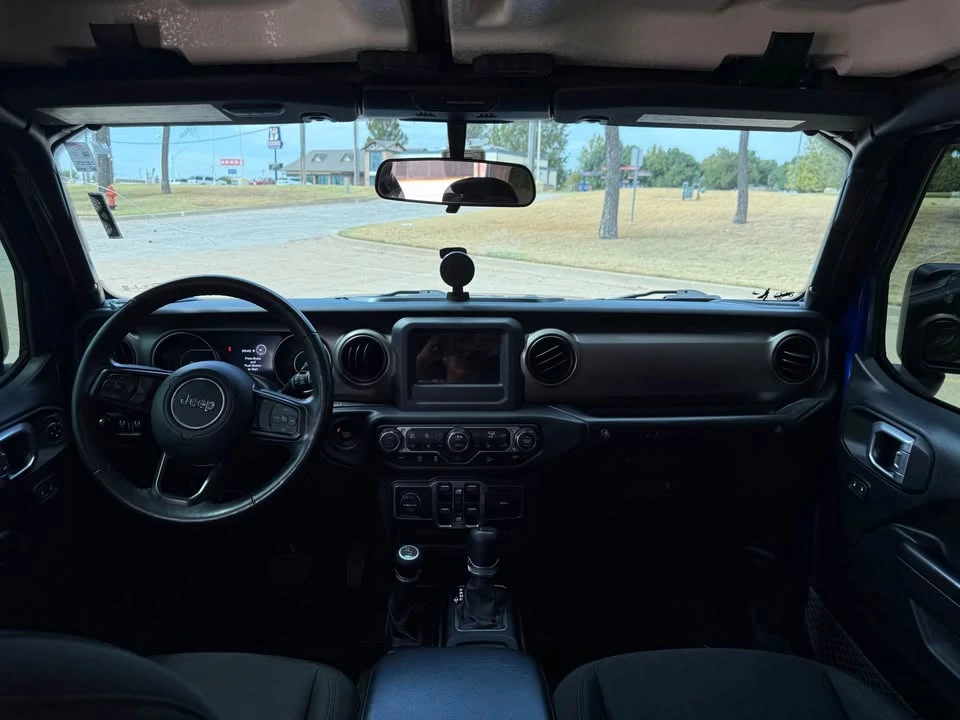 2020 Jeep JL Wrangler - Image 10 of 18