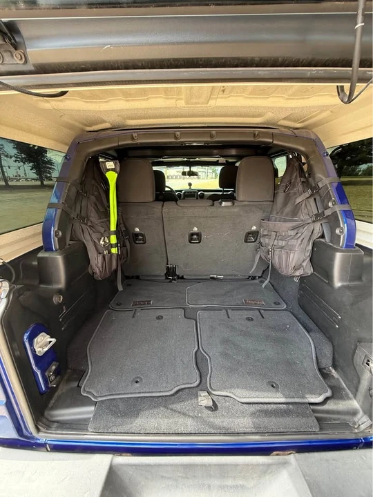 2020 Jeep JL Wrangler - Image 8 of 18