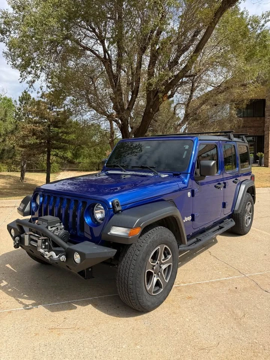 2020 Jeep JL Wrangler - Image 4 of 18