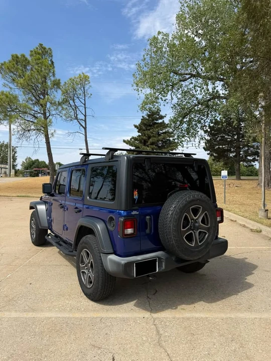 2020 Jeep JL Wrangler - Image 6 of 18