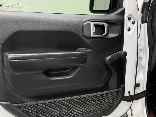 2020 Jeep JL Wrangler - Image 16 of 21