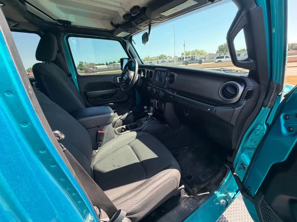 2020 Jeep JL Wrangler - Image 15 of 19