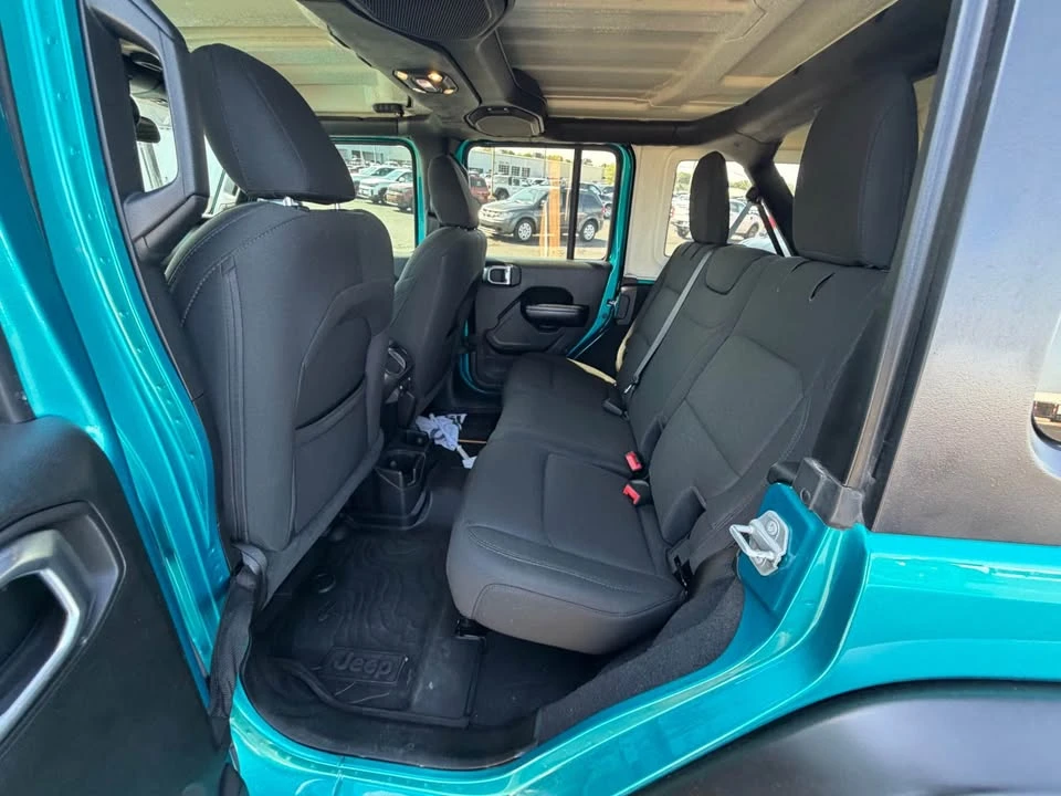 2020 Jeep JL Wrangler - Image 13 of 19