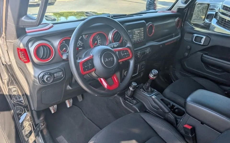 2020 Jeep JL Wrangler - Image 8 of 17