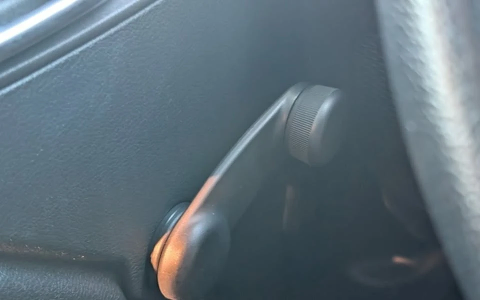 2020 Jeep JL Wrangler - Image 10 of 17