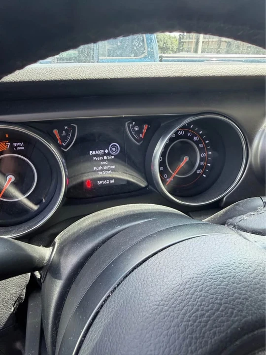2020 Jeep JL Wrangler - Image 14 of 14