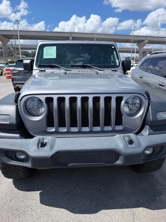 2020 Jeep JL Wrangler - Image 2 of 14