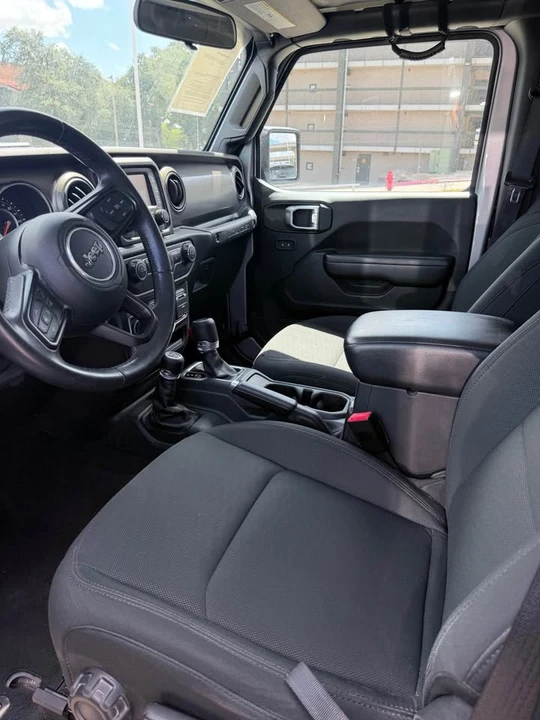 2020 Jeep JL Wrangler - Image 7 of 14
