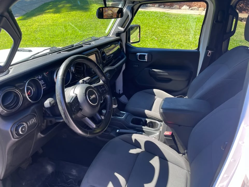 2020 Jeep JL Wrangler - Image 3 of 7
